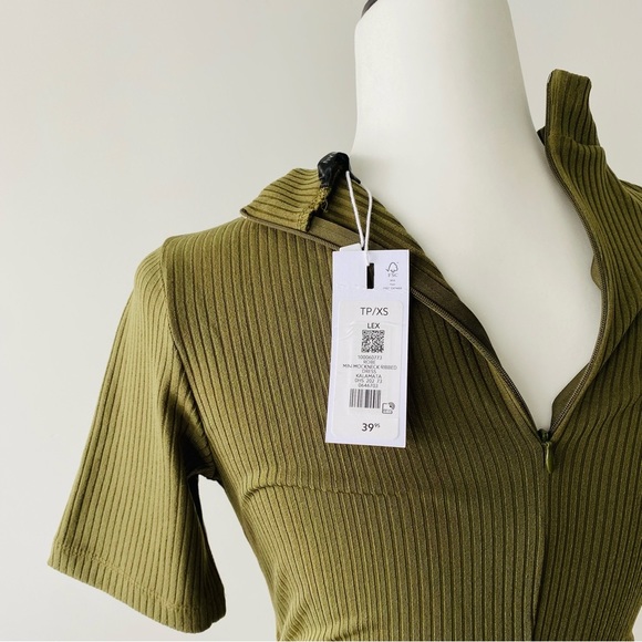 Mock Neck Ribbed Dress - Picture 3 of 11